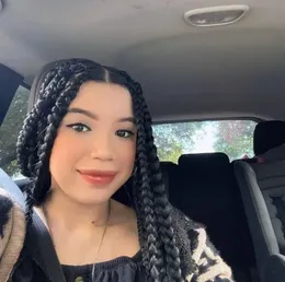 charlotteelizabeth9715